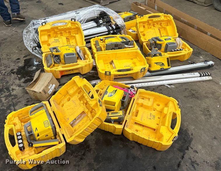 image for item DQ0605 Spectra laser leveling equipment