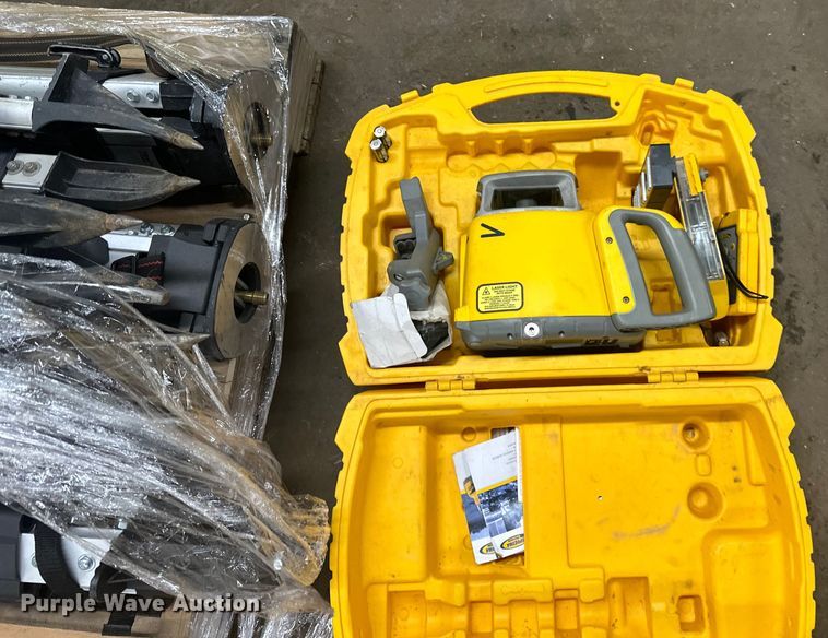 image for item DQ0605 Spectra laser leveling equipment