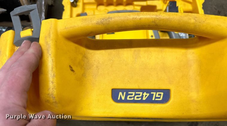 image for item DQ0605 Spectra laser leveling equipment