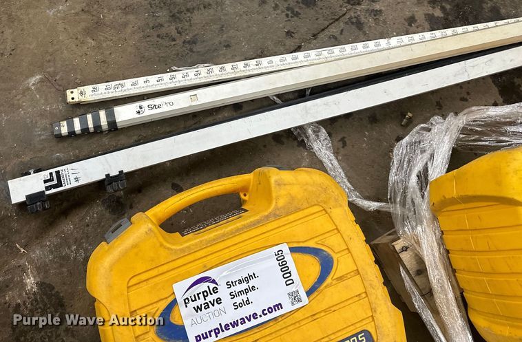 image for item DQ0605 Spectra laser leveling equipment