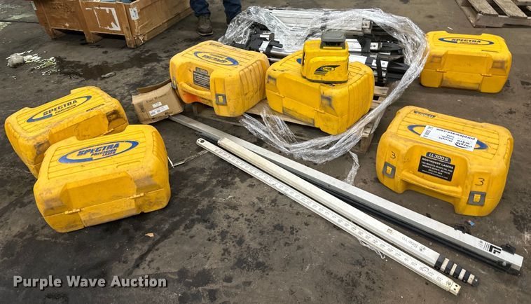 image for item DQ0605 Spectra laser leveling equipment