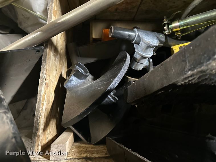 image for item DQ0616 Paver parts