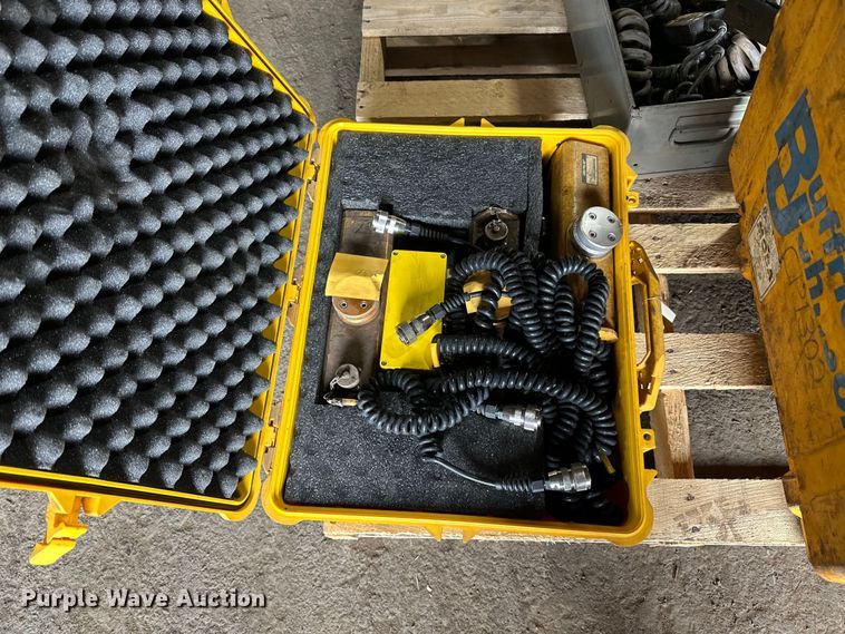 image for item DQ0656 Paving equipment parts