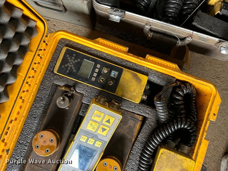 image for item DQ0656 Paving equipment parts