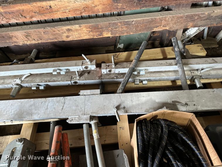 image for item DQ0657 Caterpillar grade and slope controls