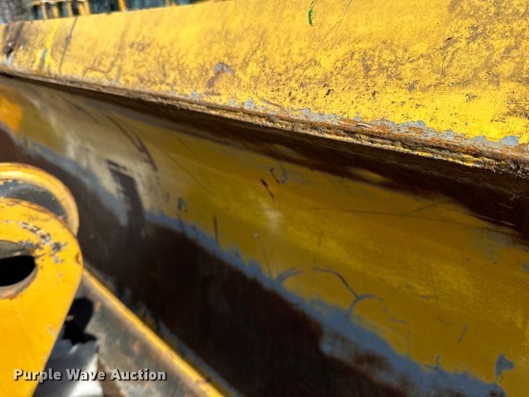 image for item DQ0665 14' W wheel loader snow plow 