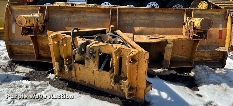 image for item DQ0666 12' W wheel loader snow plow