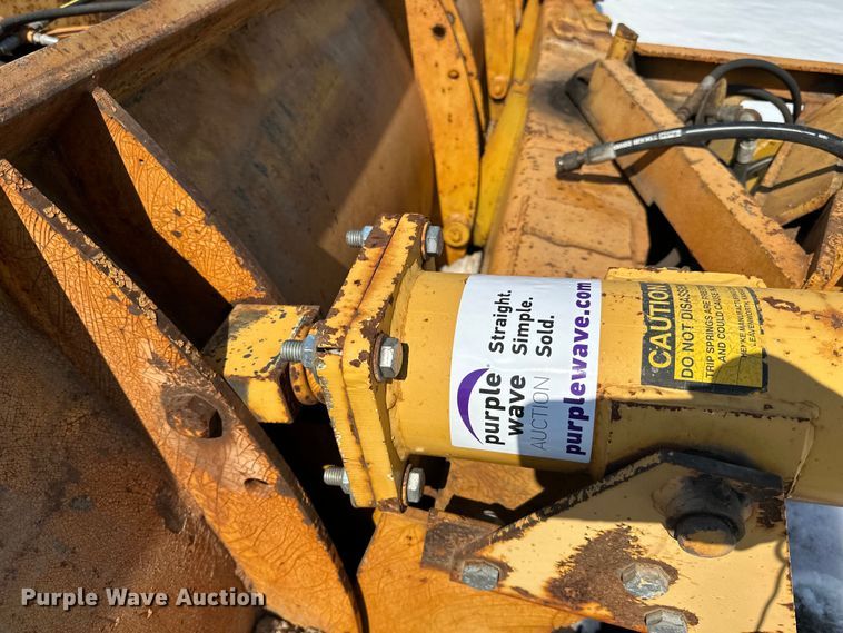 image for item DQ0666 12' W wheel loader snow plow