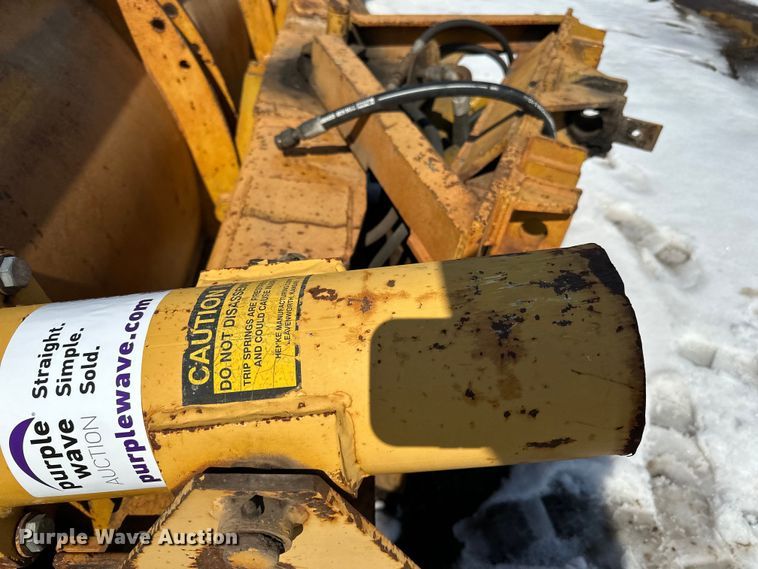 image for item DQ0666 12' W wheel loader snow plow