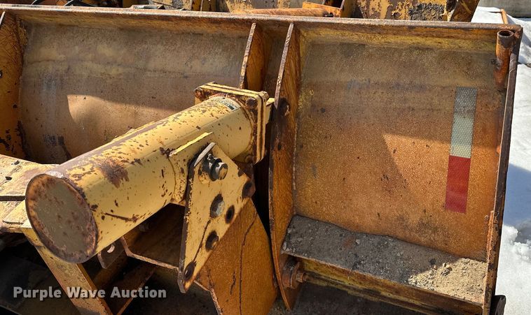 image for item DQ0666 12' W wheel loader snow plow