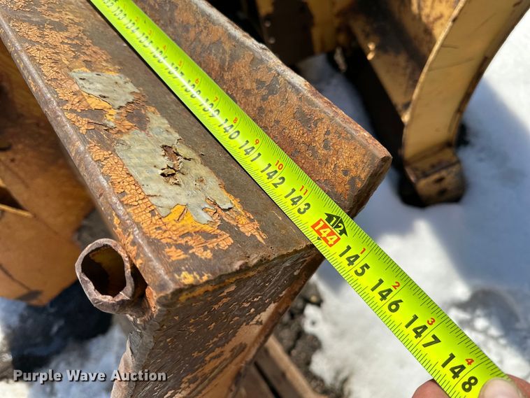 image for item DQ0666 12' W wheel loader snow plow