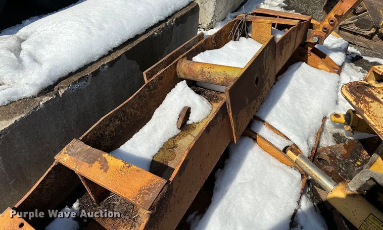 image for item DQ0668 12' W wheel loader snow plow