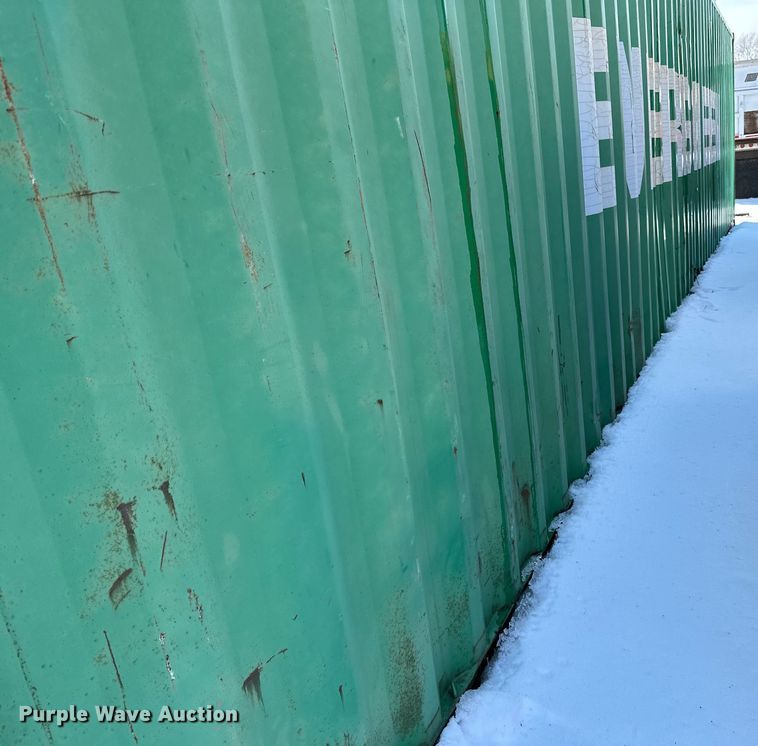 image for item DQ0678 Evergreen  shipping container
