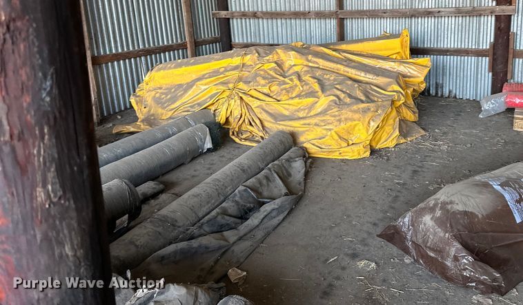 image for item DQ0681 Fencing materials