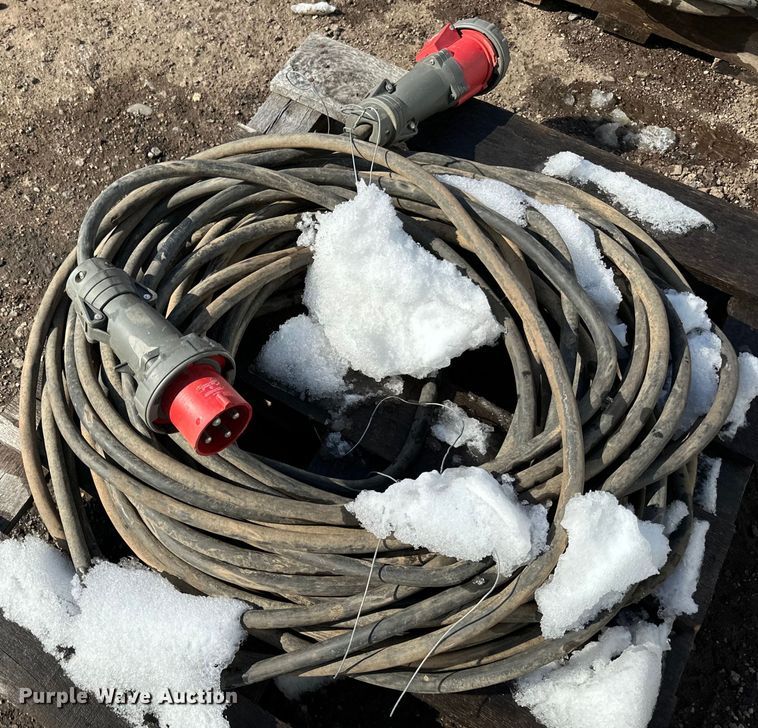 image for item DQ0689 Approximately 350' power cord