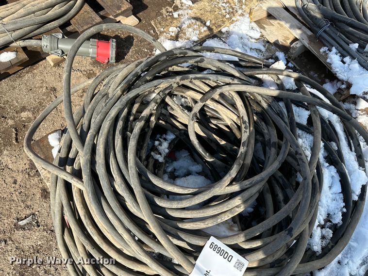 image for item DQ0689 Approximately 350' power cord