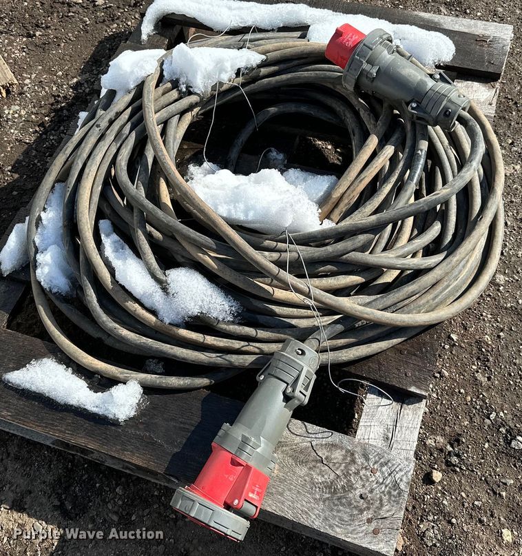 image for item DQ0689 Approximately 350' power cord