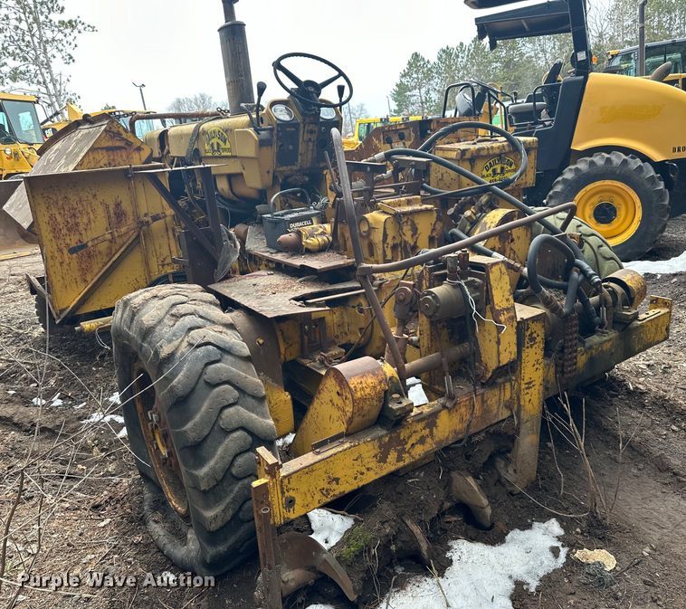 image for item DQ0691 Paver