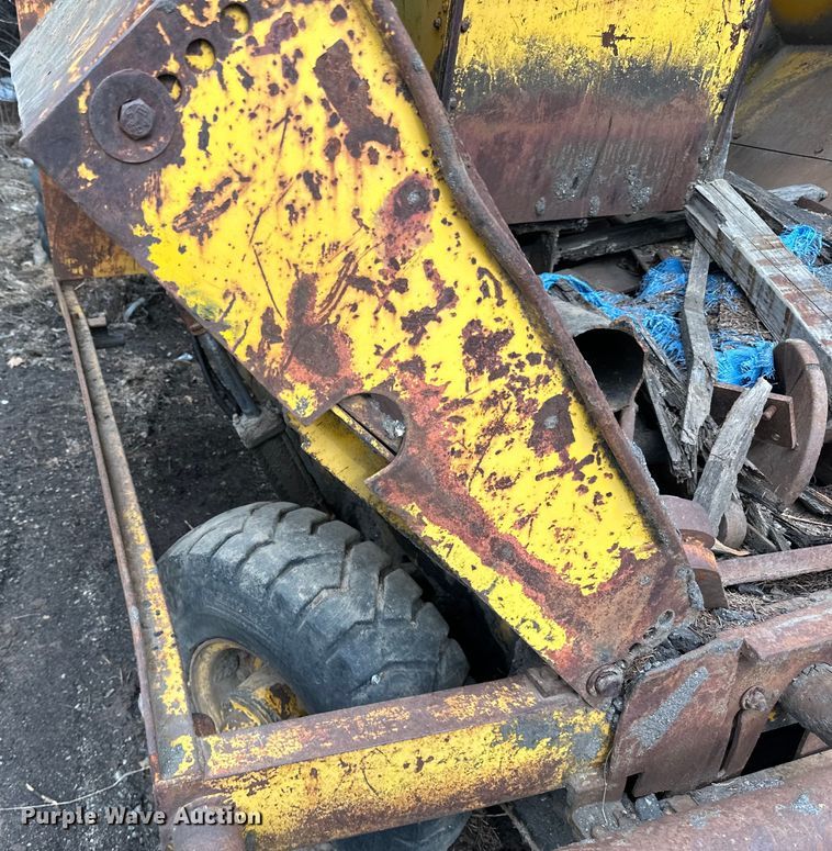 image for item DQ0691 Paver