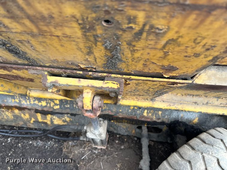 image for item DQ0691 Paver