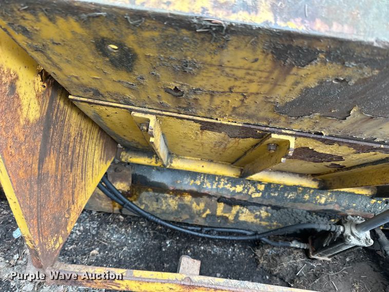 image for item DQ0691 Paver