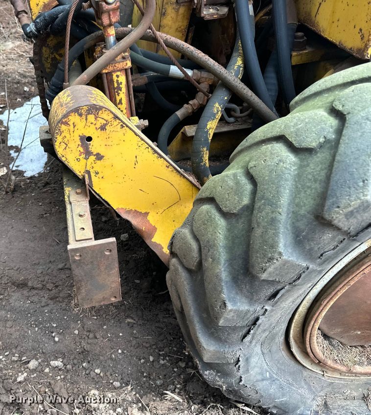 image for item DQ0691 Paver