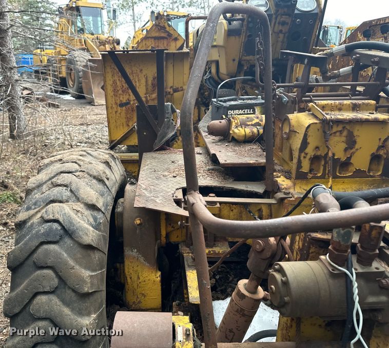 image for item DQ0691 Paver