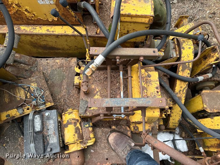 image for item DQ0691 Paver