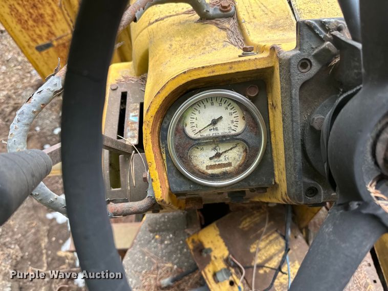 image for item DQ0691 Paver