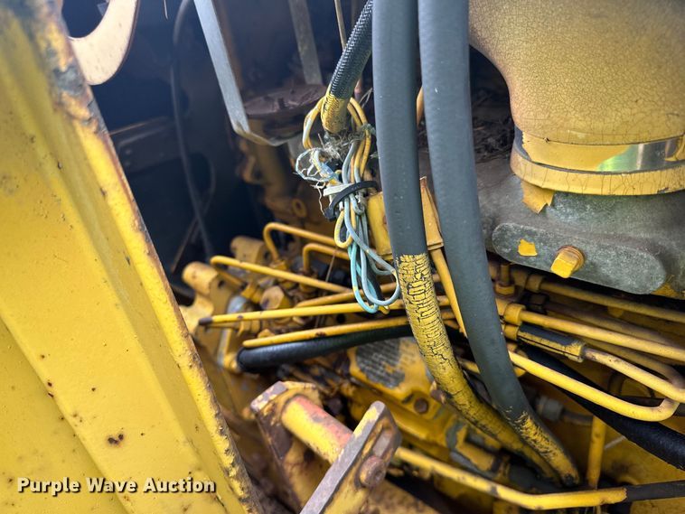 image for item DQ0691 Paver