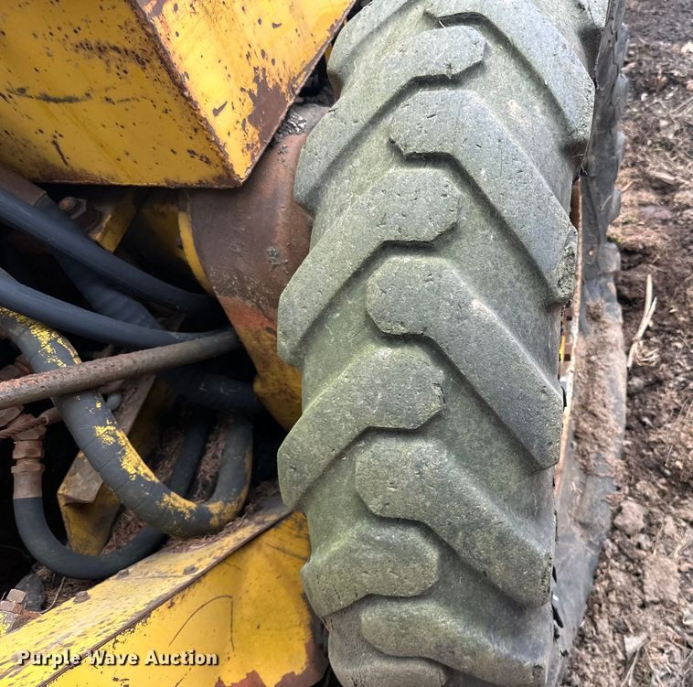 image for item DQ0691 Paver