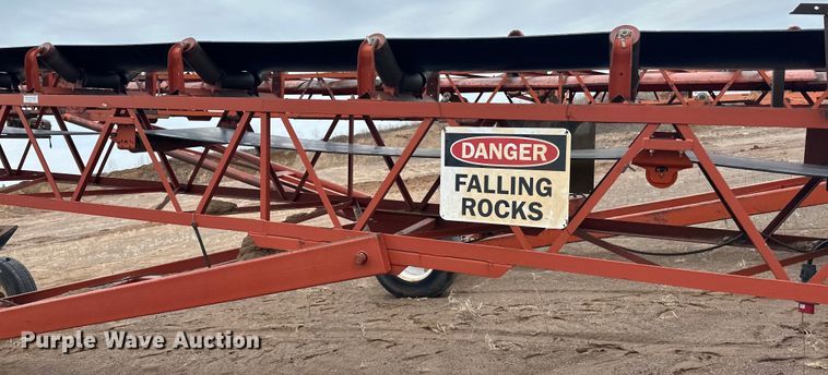 image for item DQ0692 Superior  30x80 radial stacking conveyor