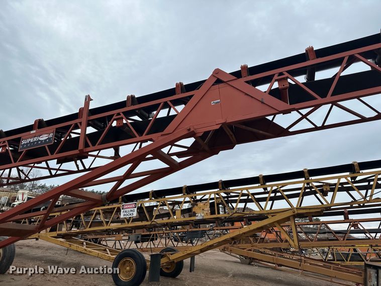 image for item DQ0692 Superior  30x80 radial stacking conveyor