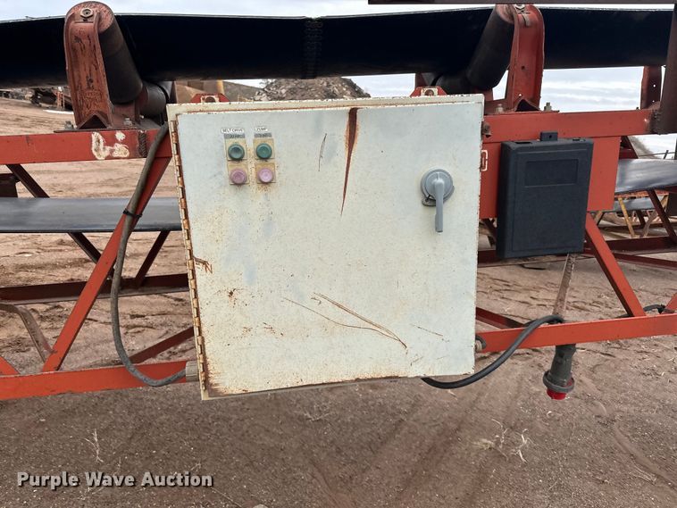 image for item DQ0692 Superior  30x80 radial stacking conveyor