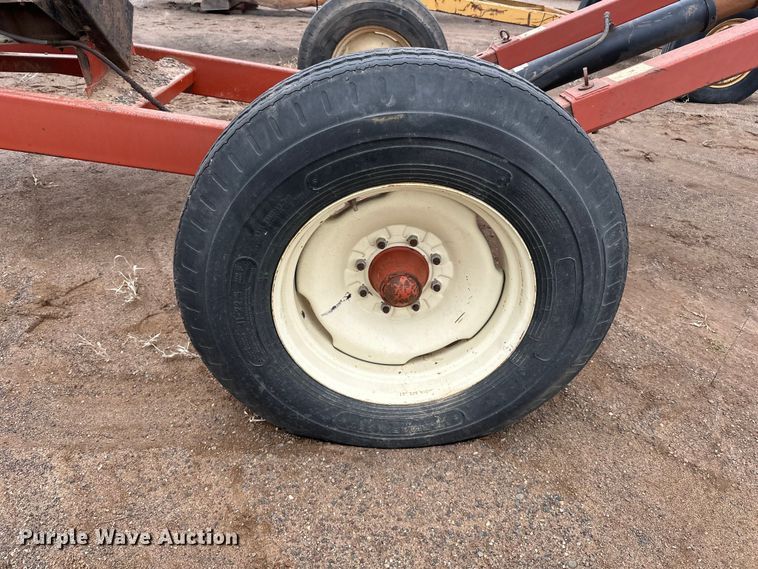 image for item DQ0692 Superior  30x80 radial stacking conveyor