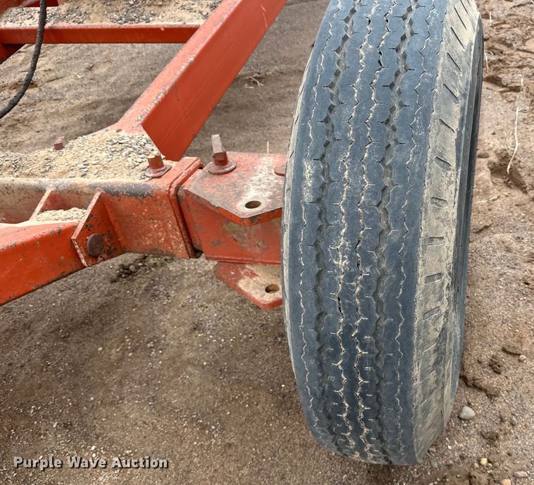 image for item DQ0692 Superior  30x80 radial stacking conveyor