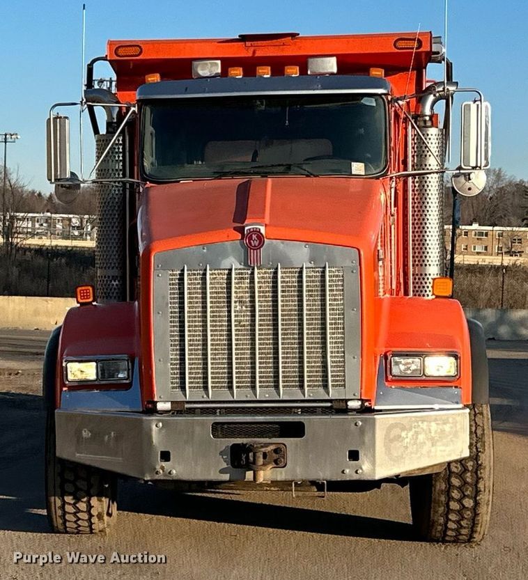 image for item DQ7414 2007 Kenworth  T800 dump truck