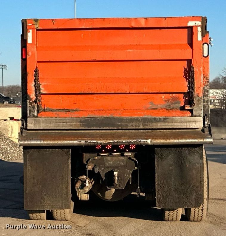 image for item DQ7414 2007 Kenworth  T800 dump truck