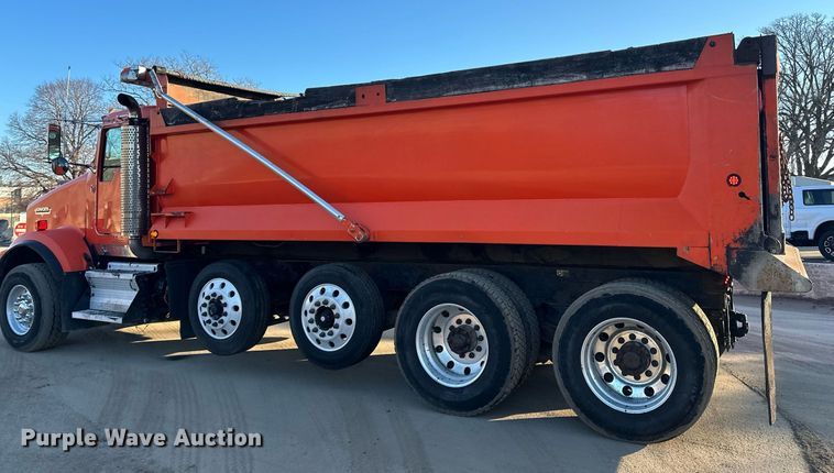 image for item DQ7414 2007 Kenworth  T800 dump truck