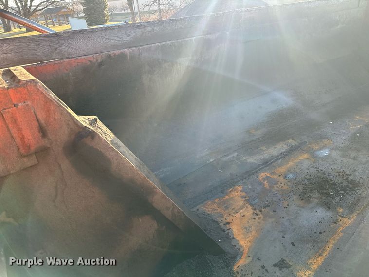 image for item DQ7414 2007 Kenworth  T800 dump truck