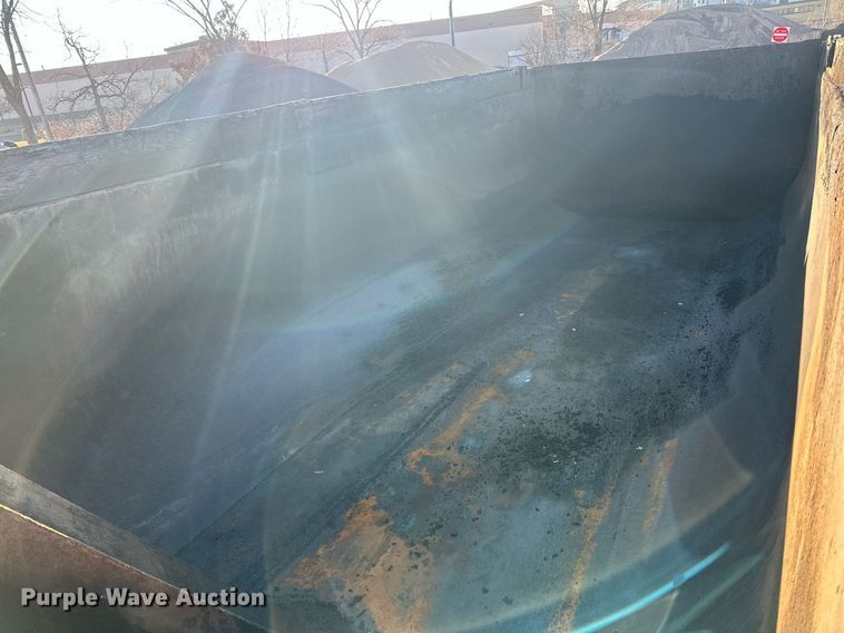 image for item DQ7414 2007 Kenworth  T800 dump truck