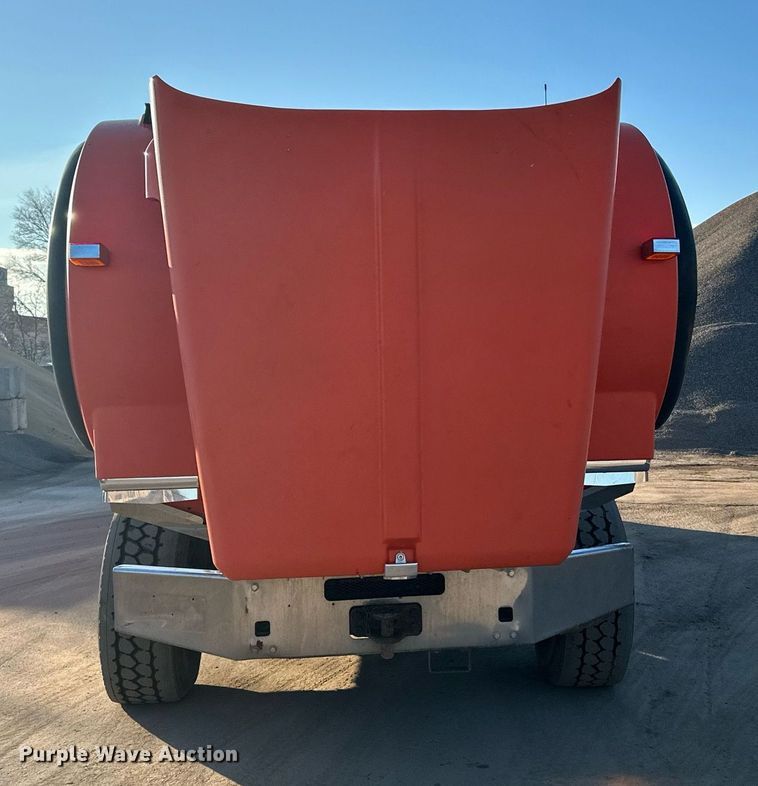 image for item DQ7414 2007 Kenworth  T800 dump truck