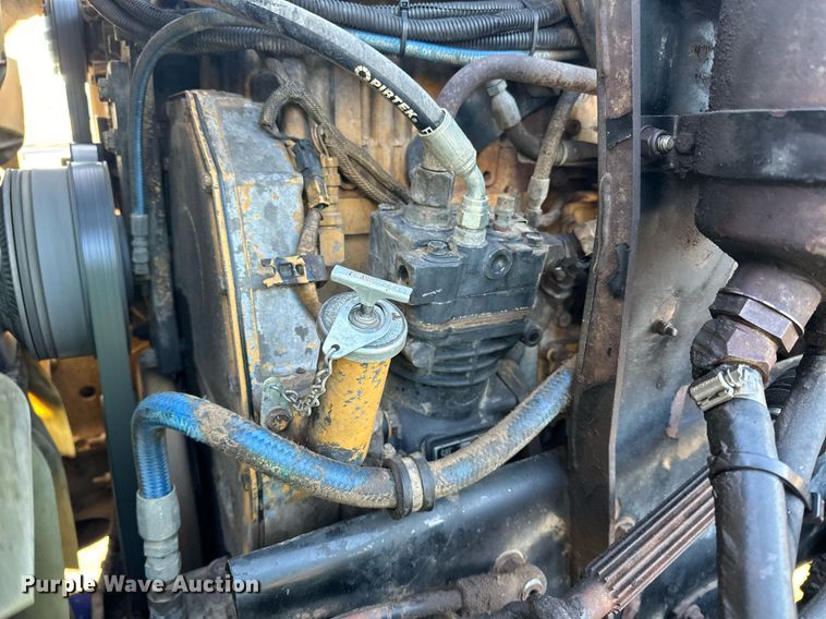 image for item DQ7414 2007 Kenworth  T800 dump truck