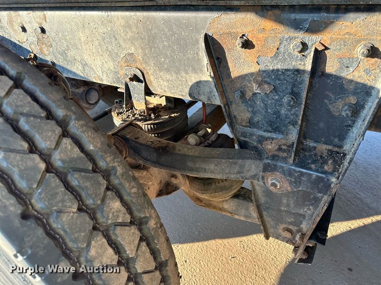 image for item DQ7414 2007 Kenworth  T800 dump truck