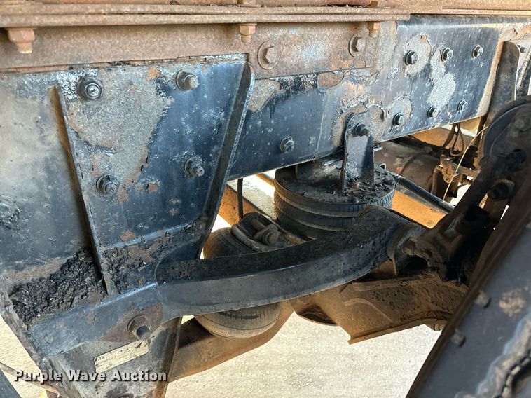 image for item DQ7414 2007 Kenworth  T800 dump truck