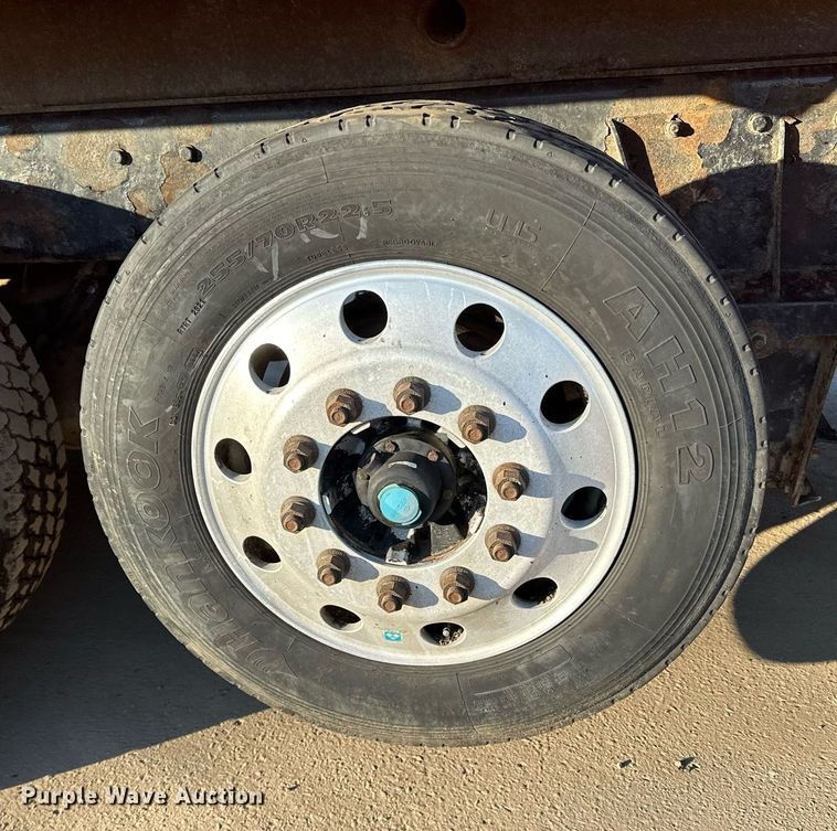 image for item DQ7414 2007 Kenworth  T800 dump truck