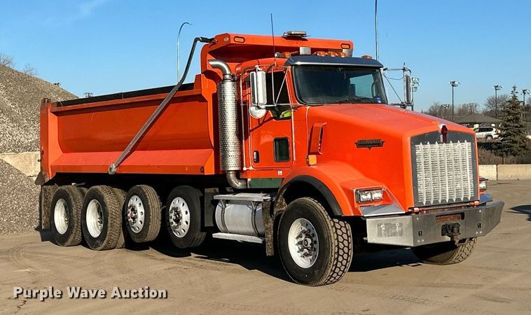 image for item DQ7415 2007 Kenworth  T800 dump truck