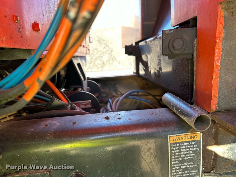 image for item DQ7415 2007 Kenworth  T800 dump truck