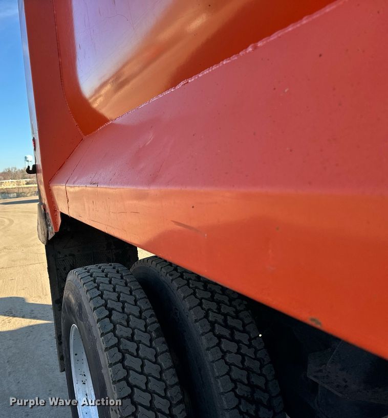 image for item DQ7415 2007 Kenworth  T800 dump truck