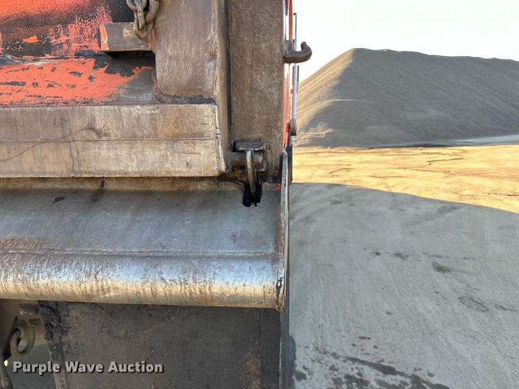 image for item DQ7415 2007 Kenworth  T800 dump truck